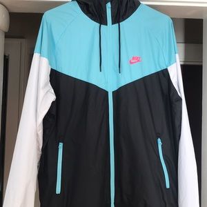 NIKE Windbreaker L